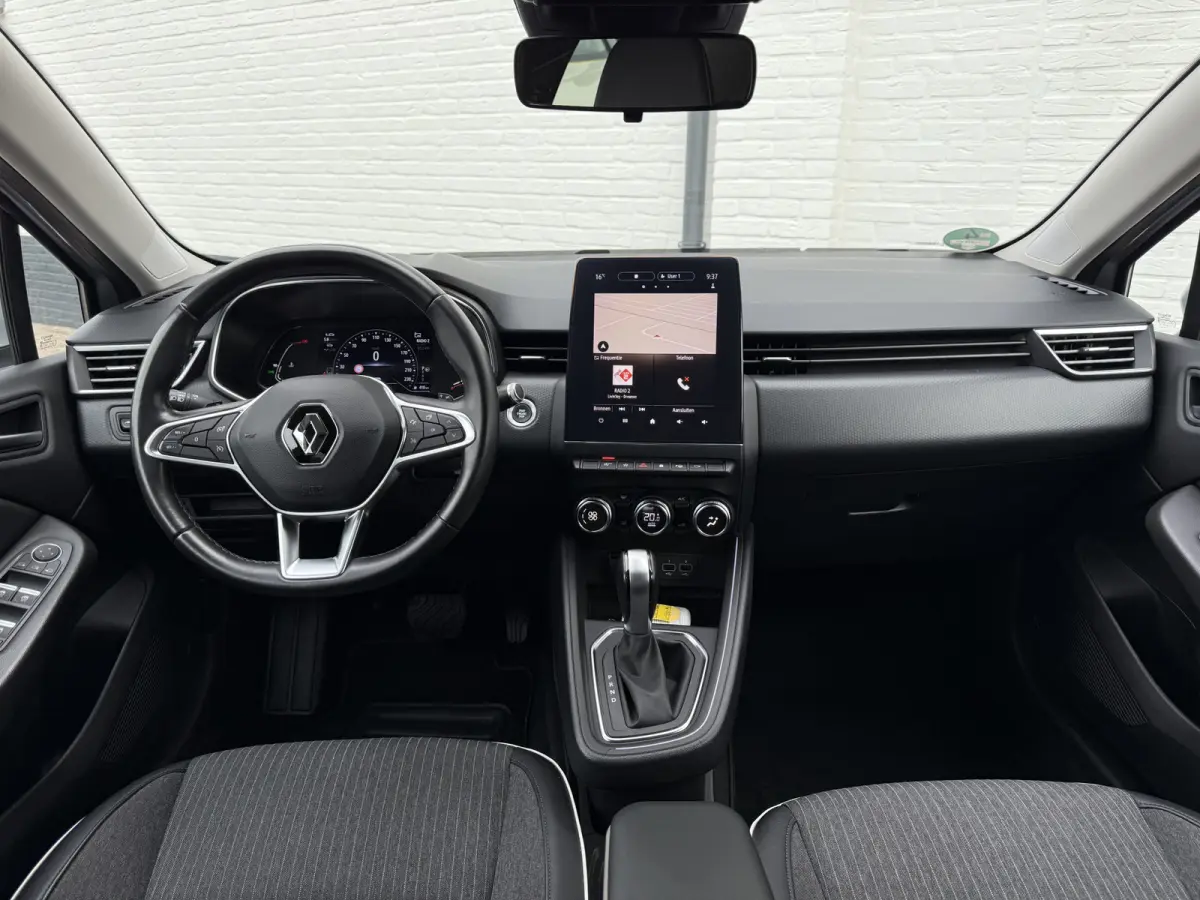 1.3 TCe Intens | Trekhaak | CarPlay | 360* Camera | Keyless | 17 inch