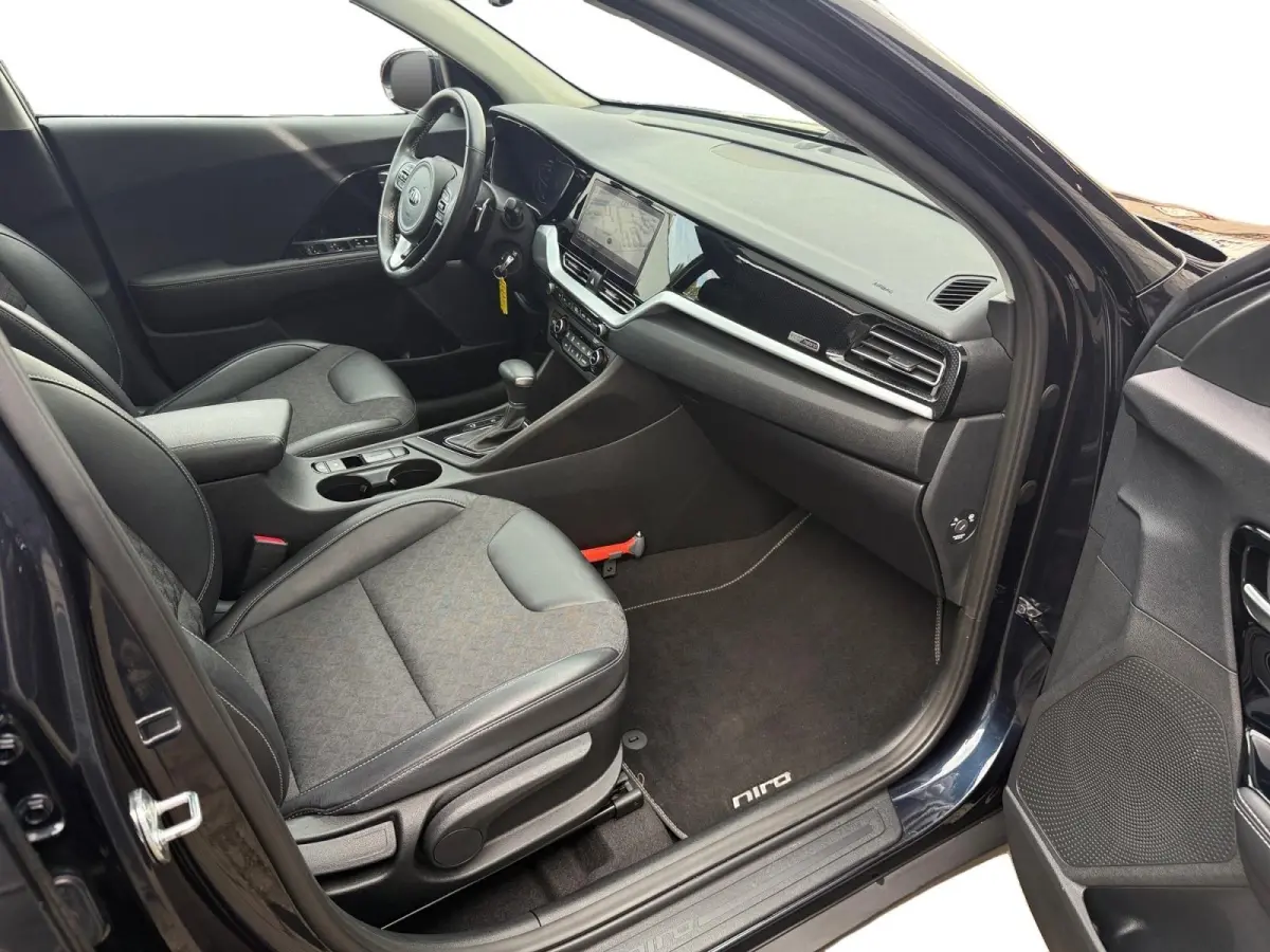 1.6 GDi Hybrid DynamicLine | NAVI | CAMERA | SCHUIFDAK | TREKHAAK | CLIMATE & CRUISE CONTROLE | LAGE KM. STAND | ETC...