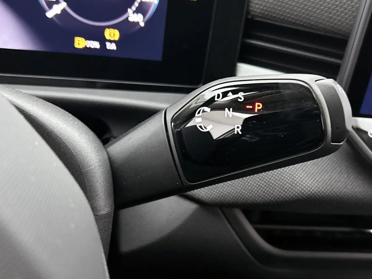 1.5 eTsi Limited Edition 116 PK | Automaat | Camera | Adaptive Cruise Control | Side Assist | Keyless Start | Parkeersensoren | LED | Apple Carplay | Android Auto | Digital Cockpit |