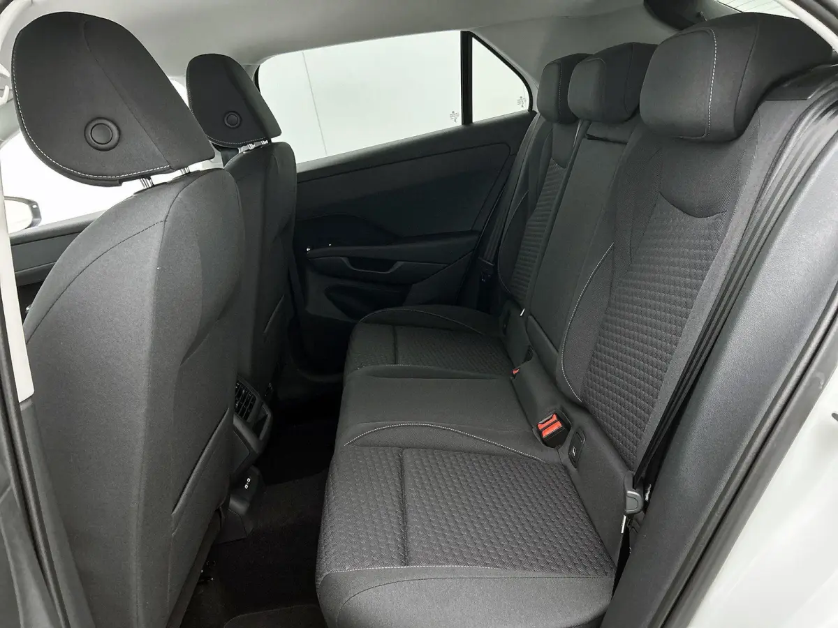 1.5 eTsi Limited Edition 116 PK | Automaat | Camera | Adaptive Cruise Control | Side Assist | Keyless Start | Parkeersensoren | LED | Apple Carplay | Android Auto | Digital Cockpit |