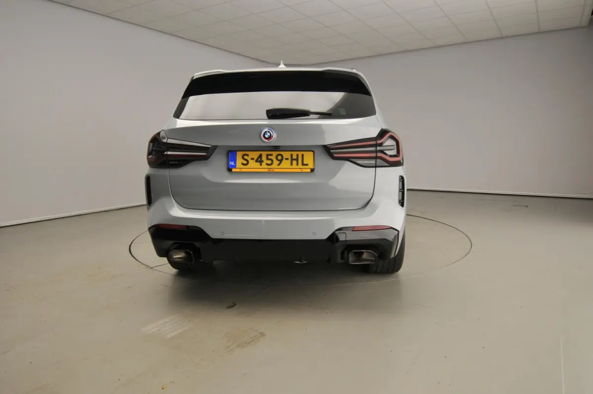 xDrive30e | M-Sportpakket | LED | Leder | HUD | Trekhaak | Keyles go | Stoelverwarming | Elektr. zetels | DAB | Hifi speakers | Alu 21 inch