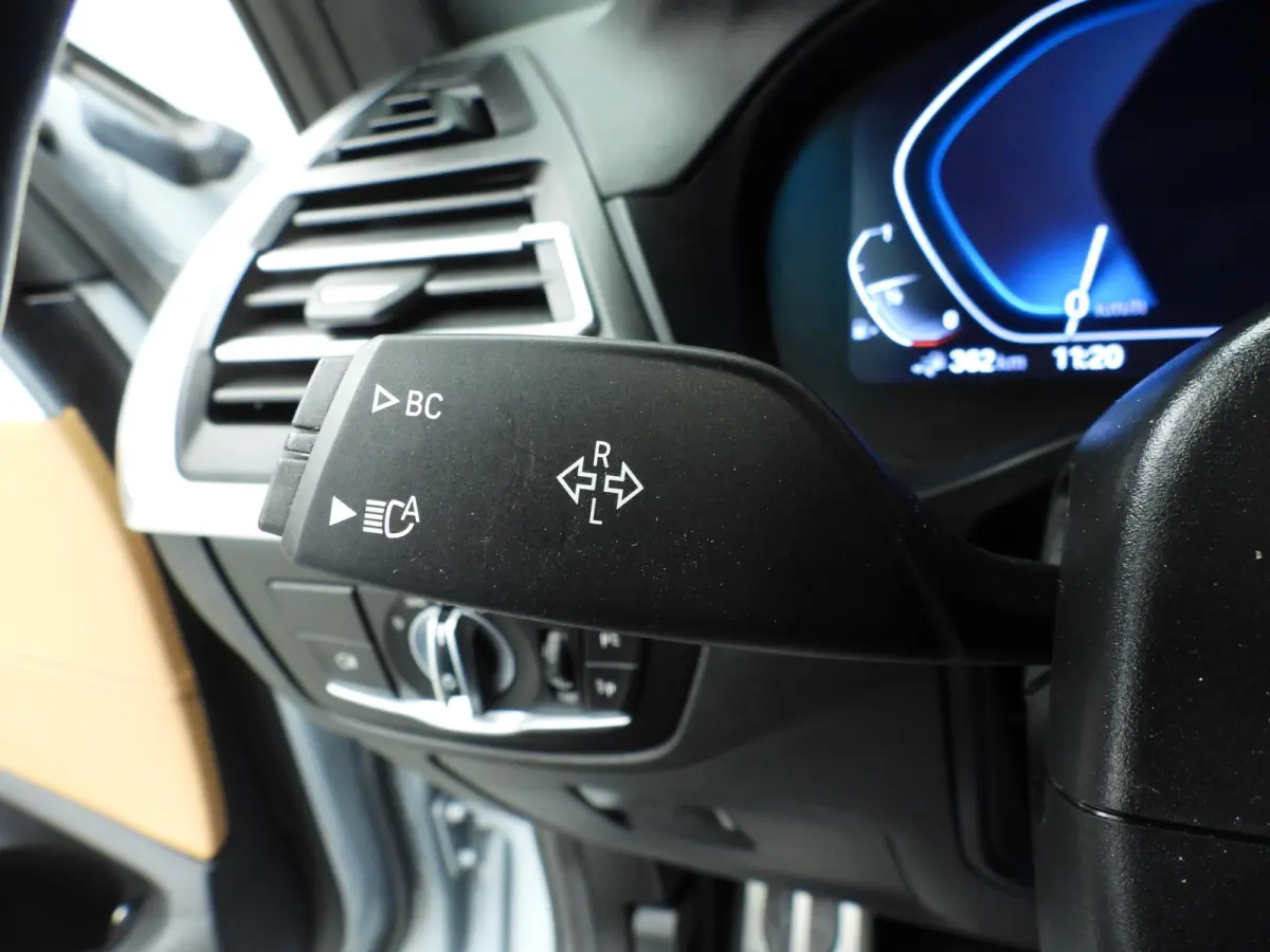 xDrive30e | M-Sportpakket | LED | Leder | HUD | Trekhaak | Keyles go | Stoelverwarming | Elektr. zetels | DAB | Hifi speakers | Alu 21 inch