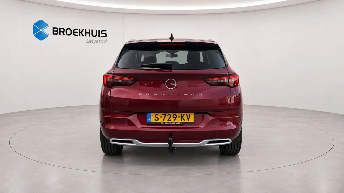 1.2 TURBO 130PK LEVEL 3 ELEGANCE / NAVI / LEDER / CLIMA / LED / PDC / AGR / 18" LMV / CAMERA / AFN. TREKHAAK / BLUETOOTH / CRUISECONTROL / 1E EIGENAAR / NIEUWSTAAT !!