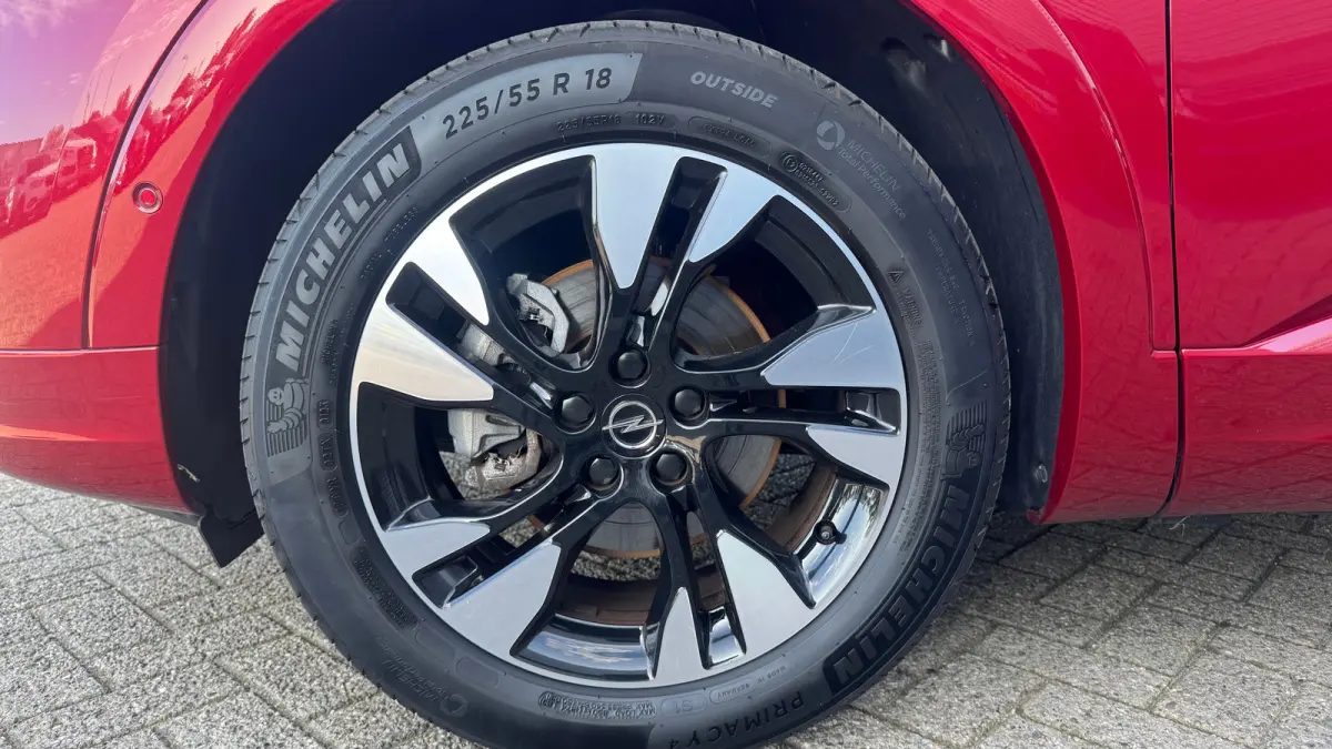 1.2 TURBO 130PK LEVEL 3 ELEGANCE / NAVI / LEDER / CLIMA / LED / PDC / AGR / 18" LMV / CAMERA / AFN. TREKHAAK / BLUETOOTH / CRUISECONTROL / 1E EIGENAAR / NIEUWSTAAT !!