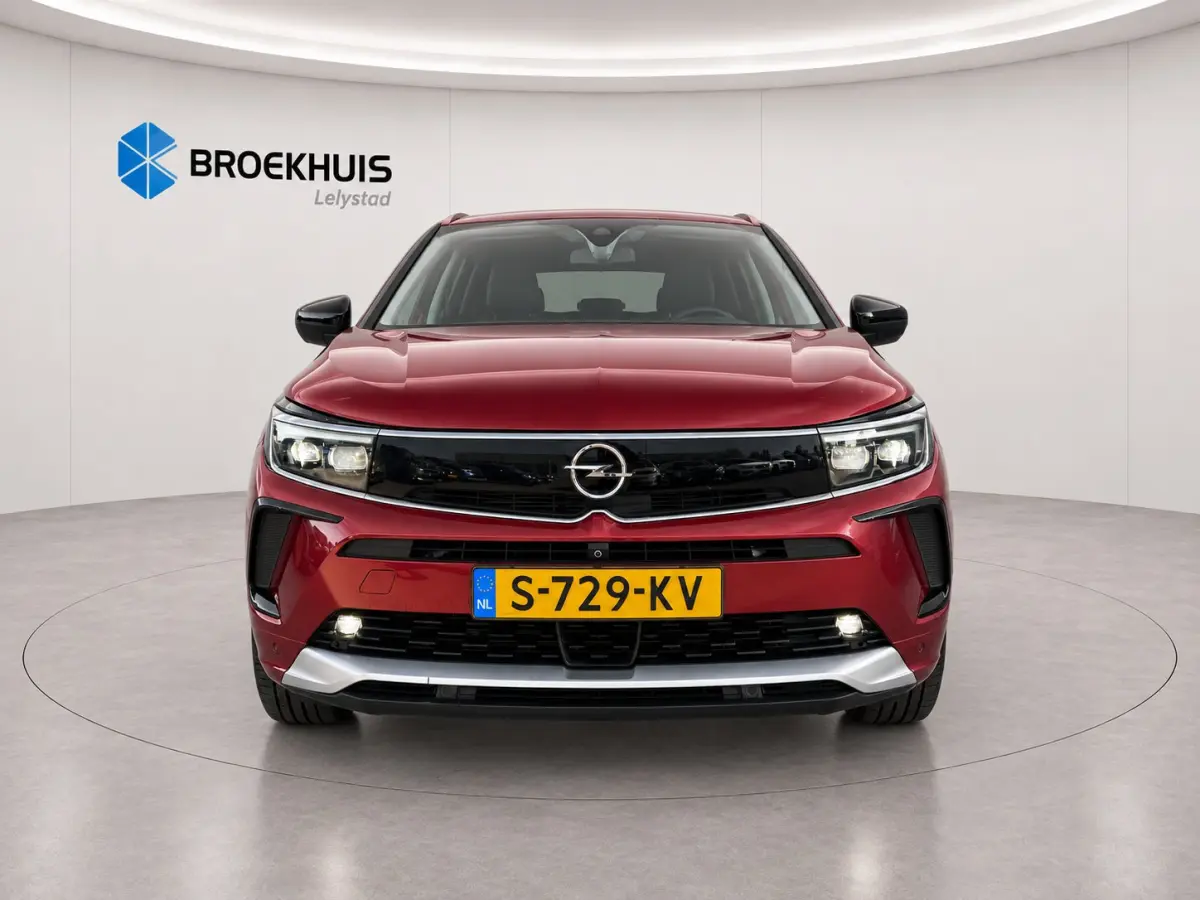 1.2 TURBO 130PK LEVEL 3 ELEGANCE / NAVI / LEDER / CLIMA / LED / PDC / AGR / 18" LMV / CAMERA / AFN. TREKHAAK / BLUETOOTH / CRUISECONTROL / 1E EIGENAAR / NIEUWSTAAT !!