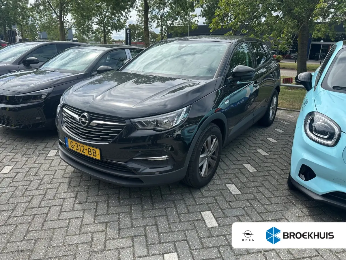 1.2 Turbo Online Edition | Airco (automatisch) | Bestuurdersstoel in hoogte verstelbaar | Cruise control