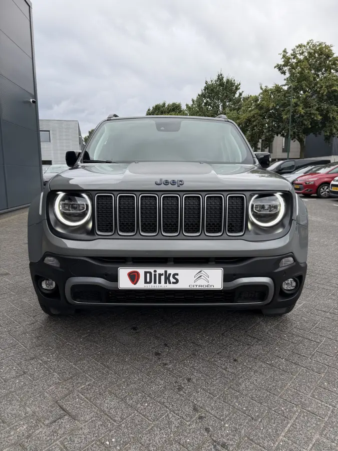 4xe 240 Plug-in Hybrid Electric Trailhawk (Navigatie - LED - Keyless Entry - Parkeersensoren V+A - Automatische Airco - 4WD - 17" incl 4S - Dodehoek detectie)