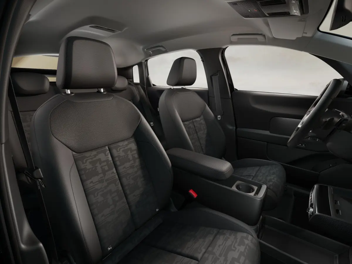 170pk Launch Series 52 kWh | Climate Control