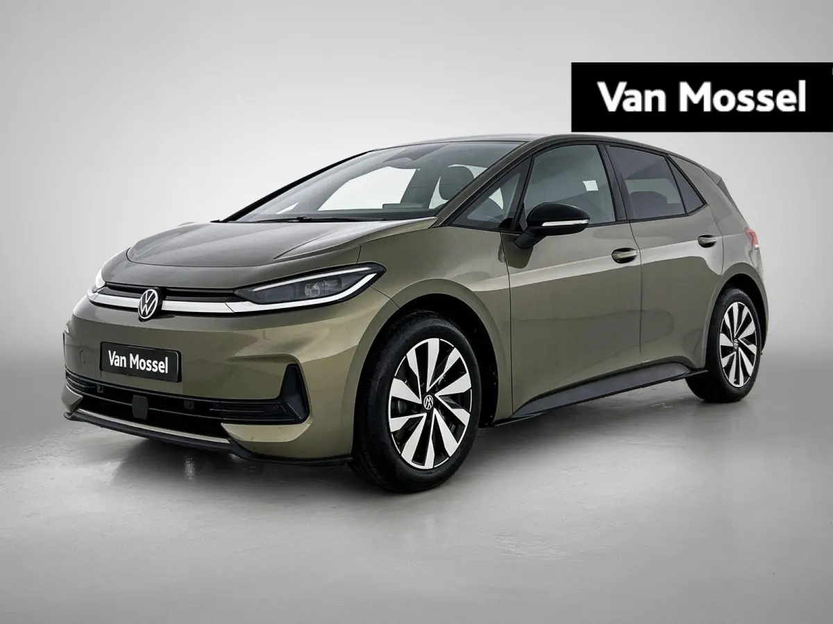 Life 58 kWh | Navigatie | Apple Carplay draadloos | Stoelverwarming | Ruiten getint | 18" Lichtmetalen velgen | Android Auto draadloos | LED verlichting | Camera | Climate control | Dodehoek