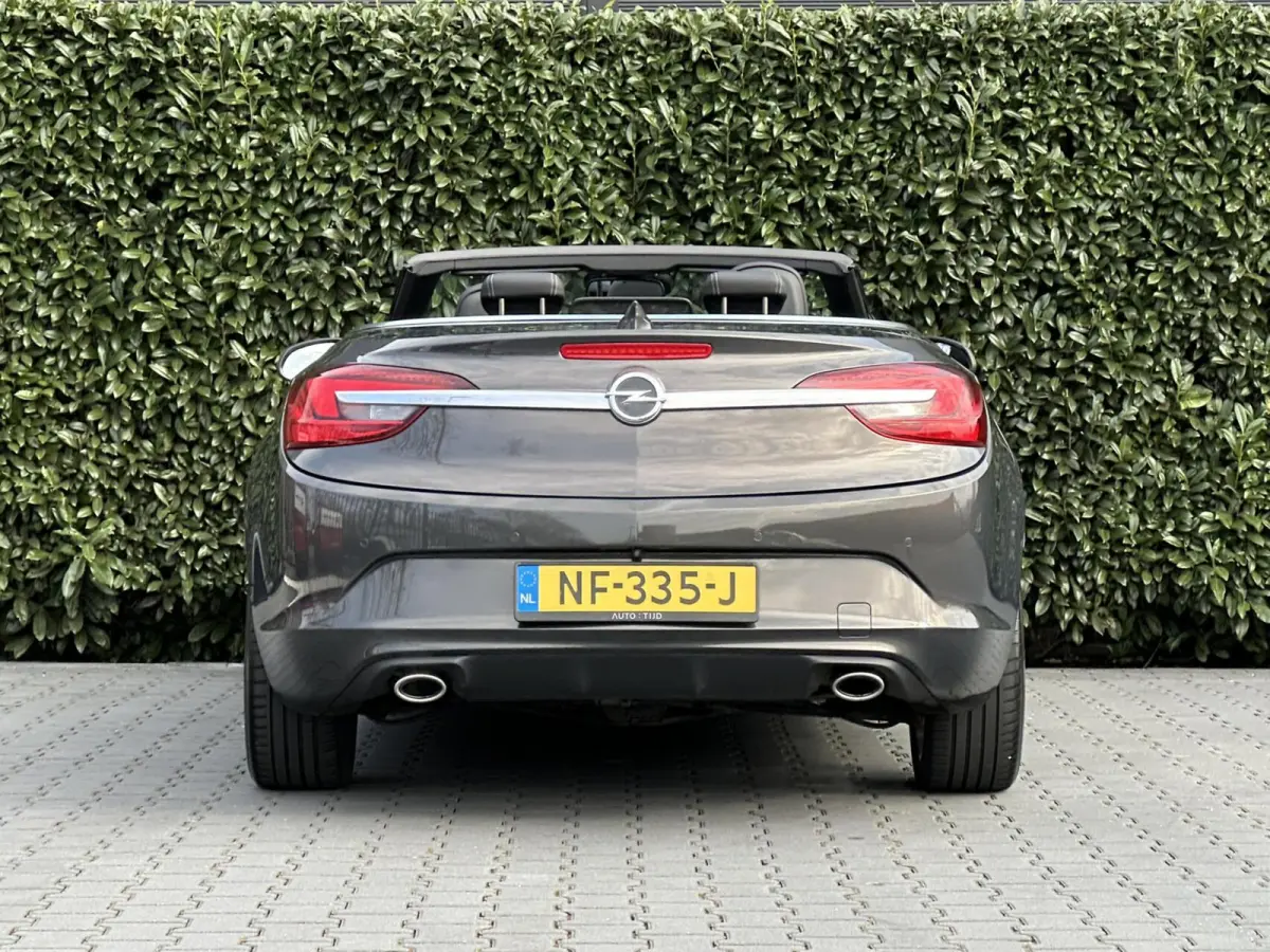 1.6 Turbo Innovation, NL AUTO, NAP, LEDER, NAVI, CAMERA, CRUISE CONTROL, CLIMATE CONTROL, STOEL/STUURVERWARMING, PDC, LED, LICHTMETAAL 19"