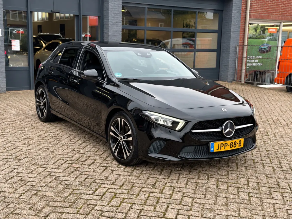 180 AMG | Camera|AmbiLight|Nap|Stoelvw|Lineass