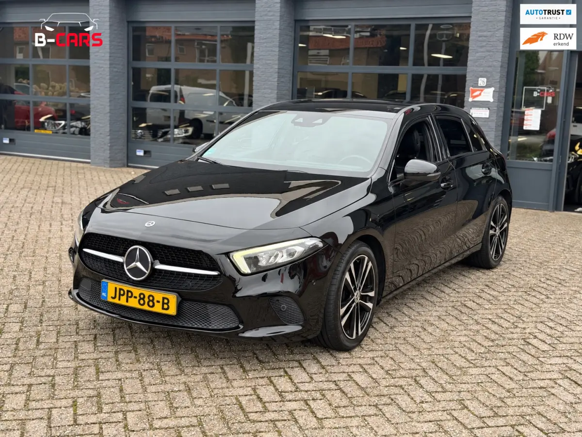 180 AMG | Camera|AmbiLight|Nap|Stoelvw|Lineass