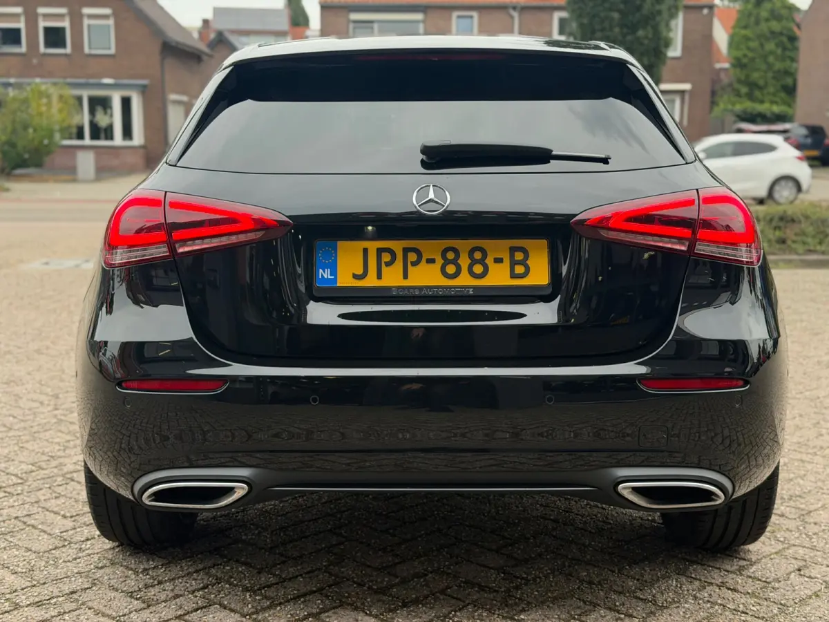 180 AMG | Camera|AmbiLight|Nap|Stoelvw|Lineass