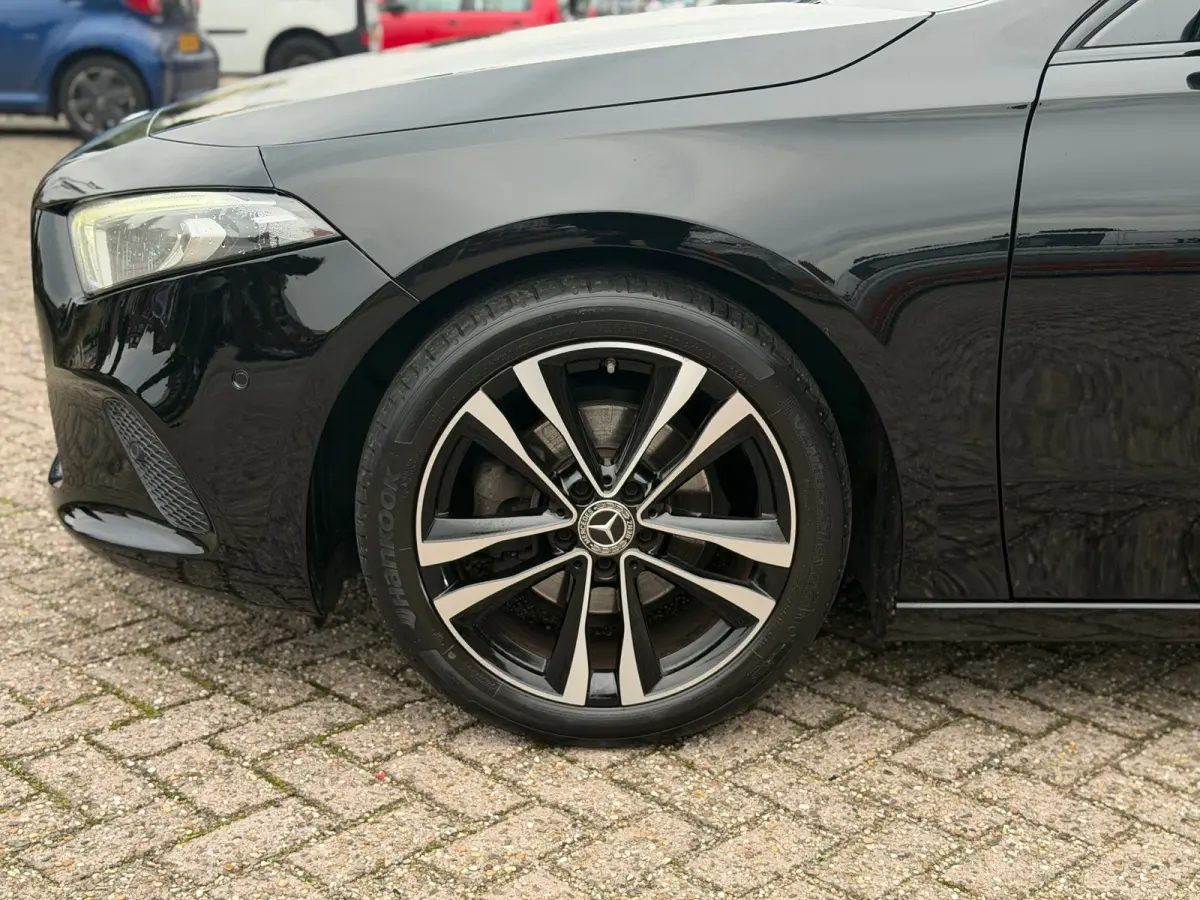 180 AMG | Camera|AmbiLight|Nap|Stoelvw|Lineass