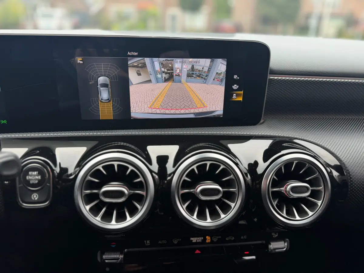 180 AMG | Camera|AmbiLight|Nap|Stoelvw|Lineass