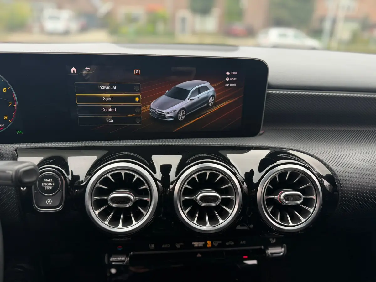 180 AMG | Camera|AmbiLight|Nap|Stoelvw|Lineass