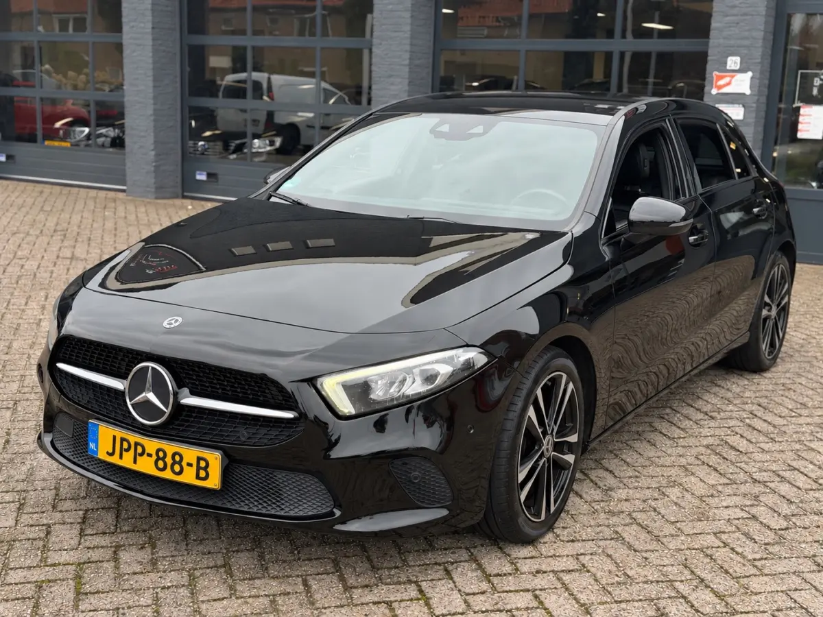 180 AMG | Camera|AmbiLight|Nap|Stoelvw|Lineass