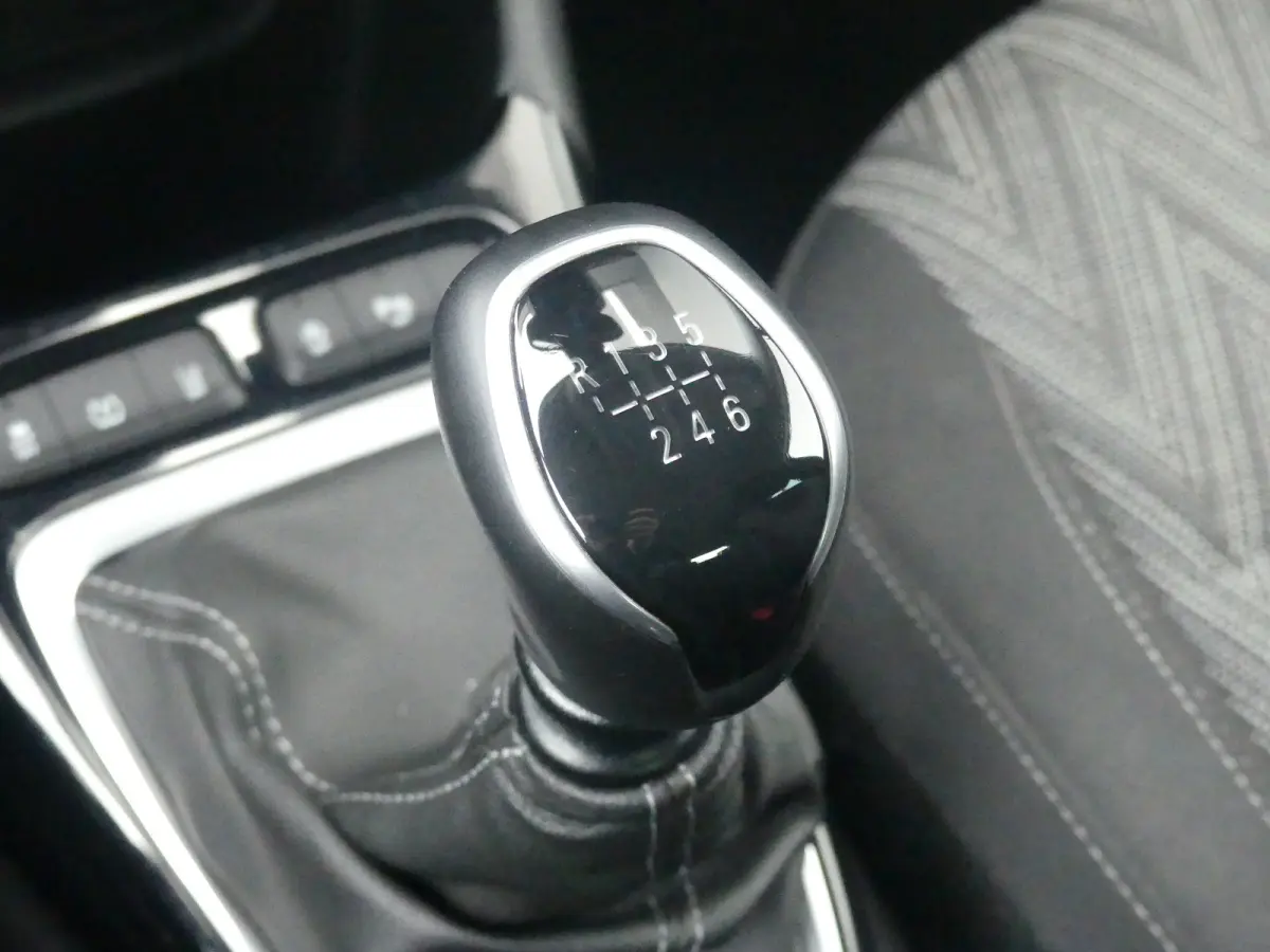1.2 Turbo Edition 2020 | TREKHAAK | CRUISE | CAMERA | PARKEERSENSOREN V+A | NAVI | APPLE CARPLAY / ANDROID AUTO | LMV 16" |