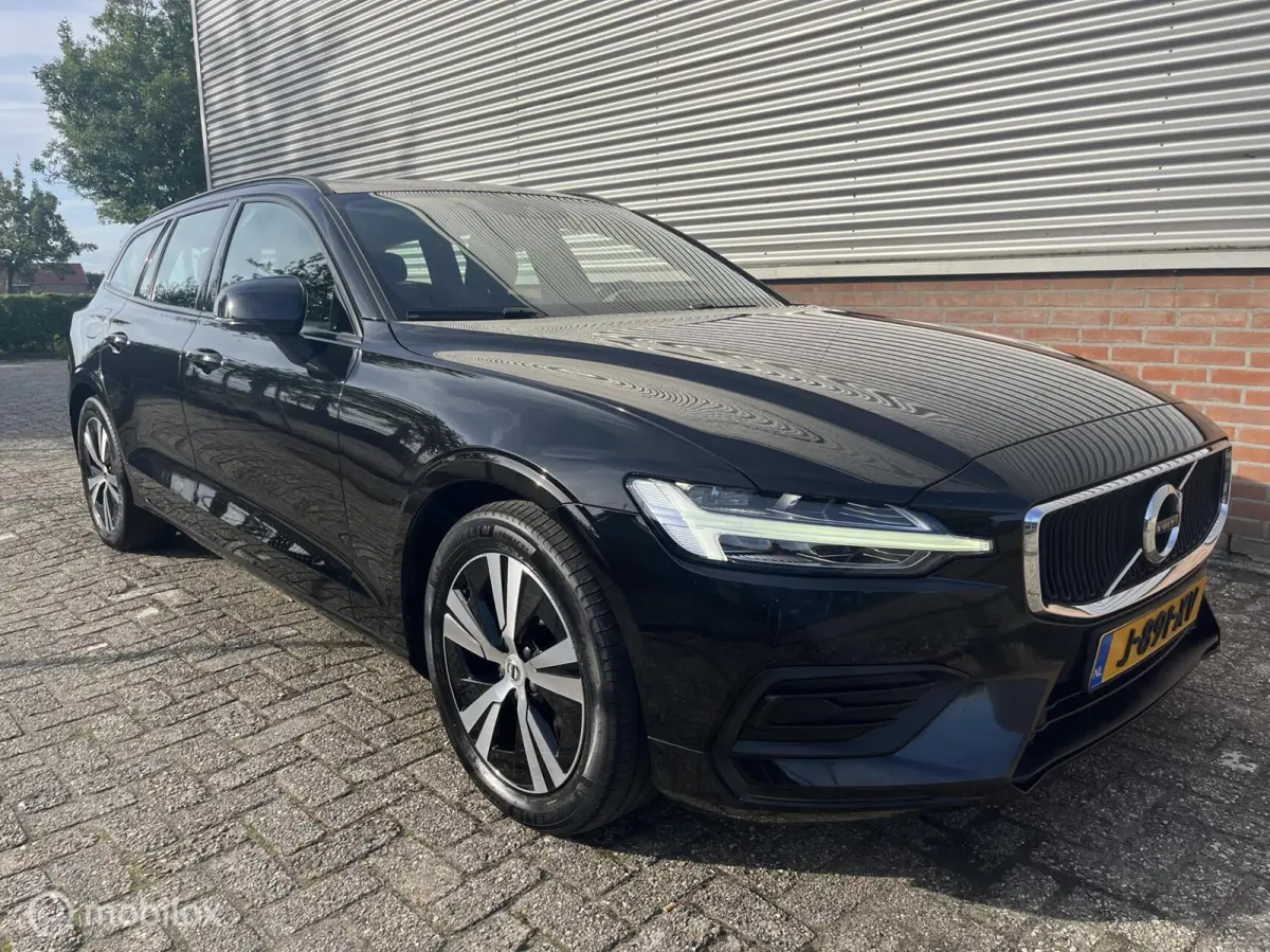 2.0 B3 Momentum Advantage | 1e eig. | dealeronderhouden