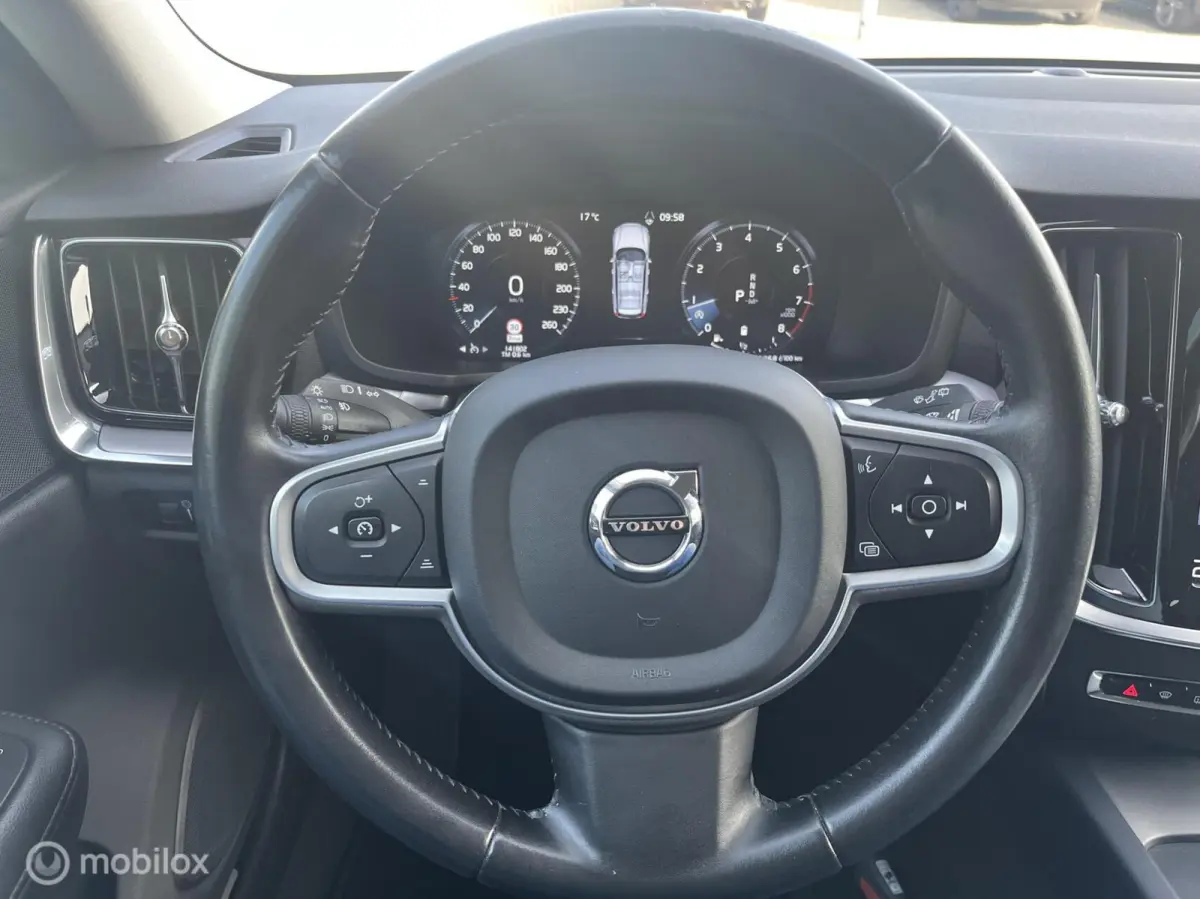 2.0 B3 Momentum Advantage | 1e eig. | dealeronderhouden