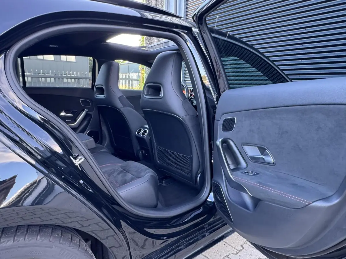 180 AMG Line |BTW|Facelift|Pano|Burmester®|360°camera|Head Up