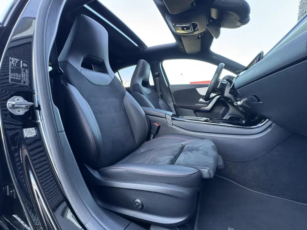 180 AMG Line |BTW|Facelift|Pano|Burmester®|360°camera|Head Up