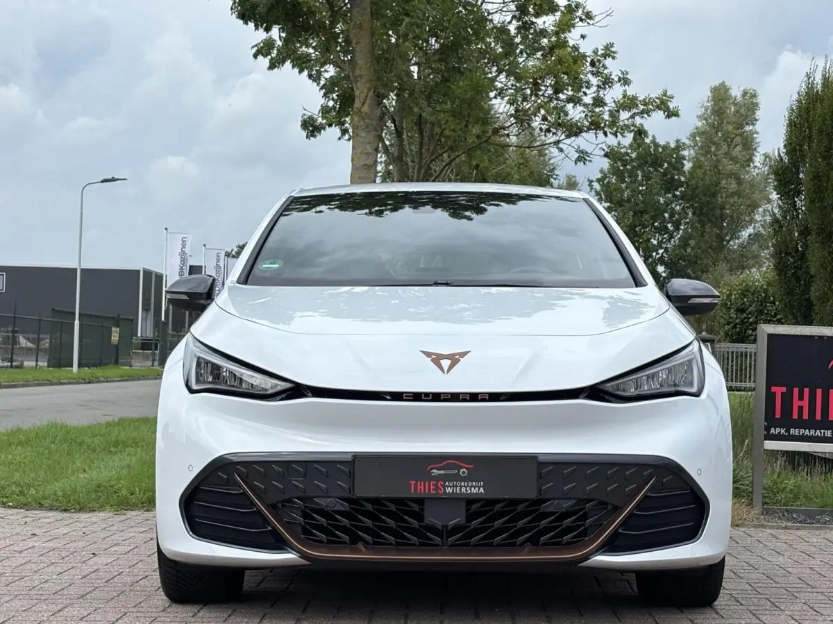 Business Plus 62 kWh acc camera stoel vw SOH: 97,2%