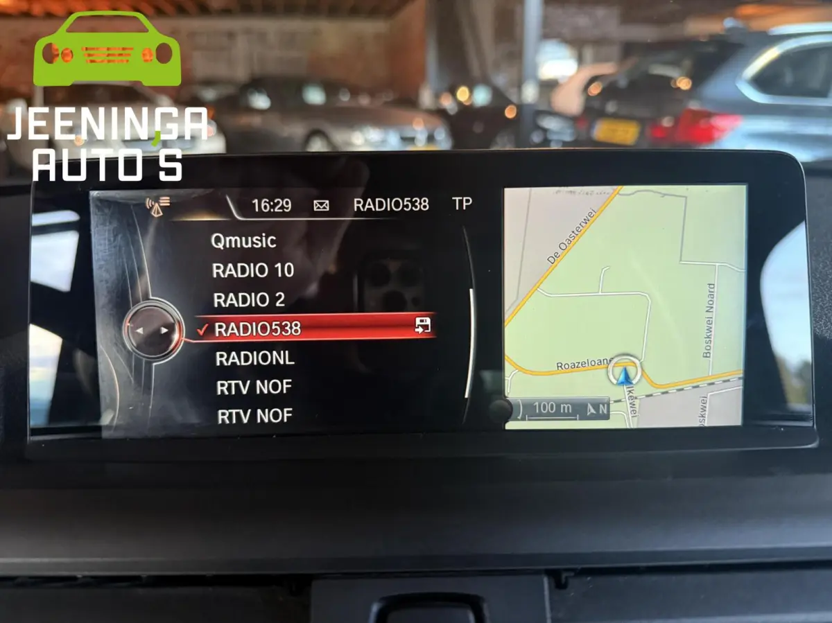220i M pakket |Clima|Stoelverwarming|Trekhaak|Leer|Navi