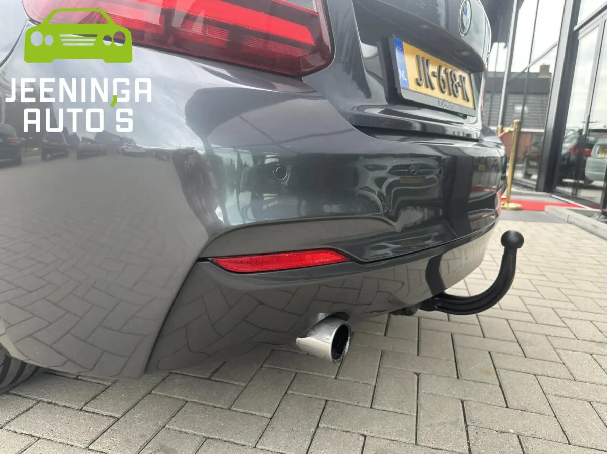 220i M pakket |Clima|Stoelverwarming|Trekhaak|Leer|Navi
