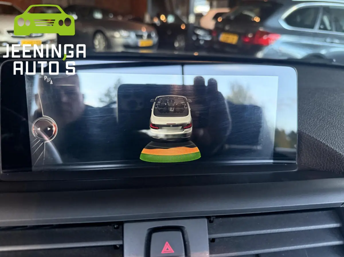 220i M pakket |Clima|Stoelverwarming|Trekhaak|Leer|Navi