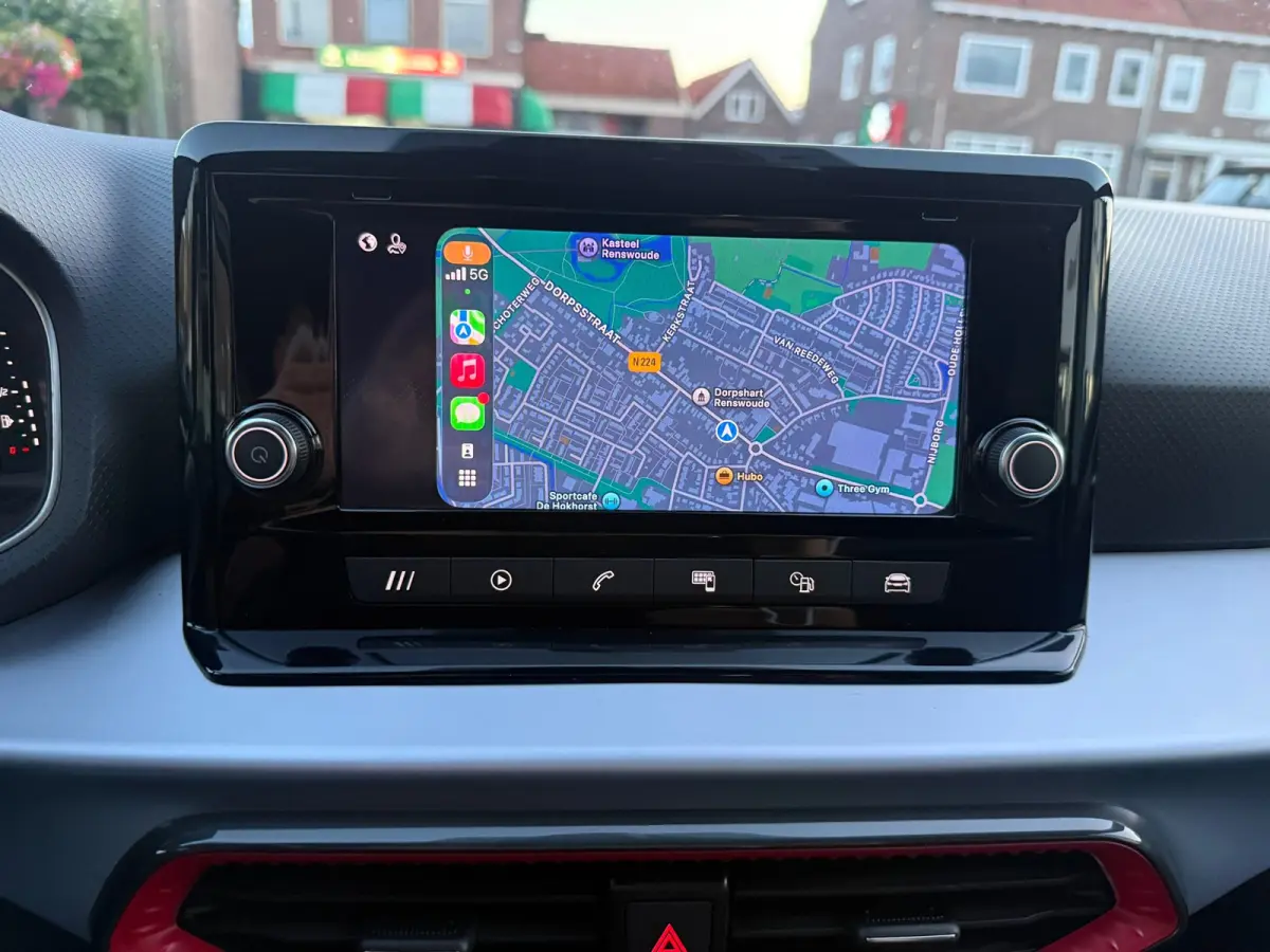 1.0 EcoTSI FR Business Connect, Apple Carplay/Android,Sfeerverlichting,Navigatie,Achteruitrij camera