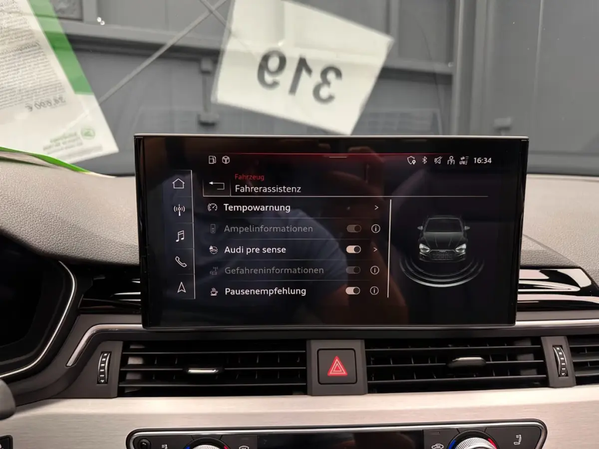 35 Tfsi S-LINE ** LED, VIRTUAL TREKH, MASSAGE, 20-inch LMV ** UNFALLFREI - Slechts 34.996km. ** ** INFORMEER OOK NAAR ONZE AANTREKKELIJKE FINANCIAL-LEASE TARIEVEN **