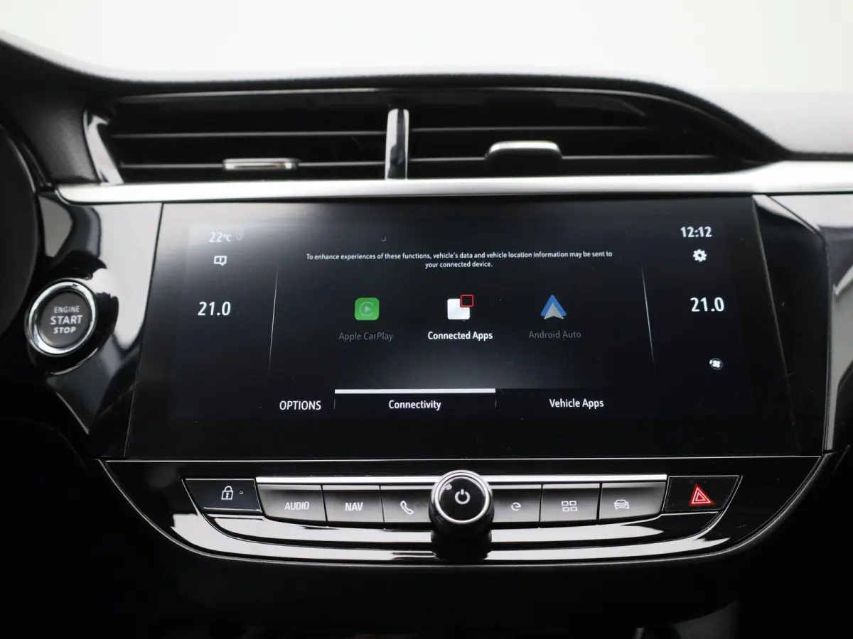 Elegance | APPLE CARPLAY | ANDROID AUTO | ACHTERUITRIJCAMERA | VIRTUAL COCKPIT | CLIMATE CONTROL | CRUISE CONTROL | VERLICHTING AUTOMATISCH | LED VERLICHTING | NAVIGATIE |