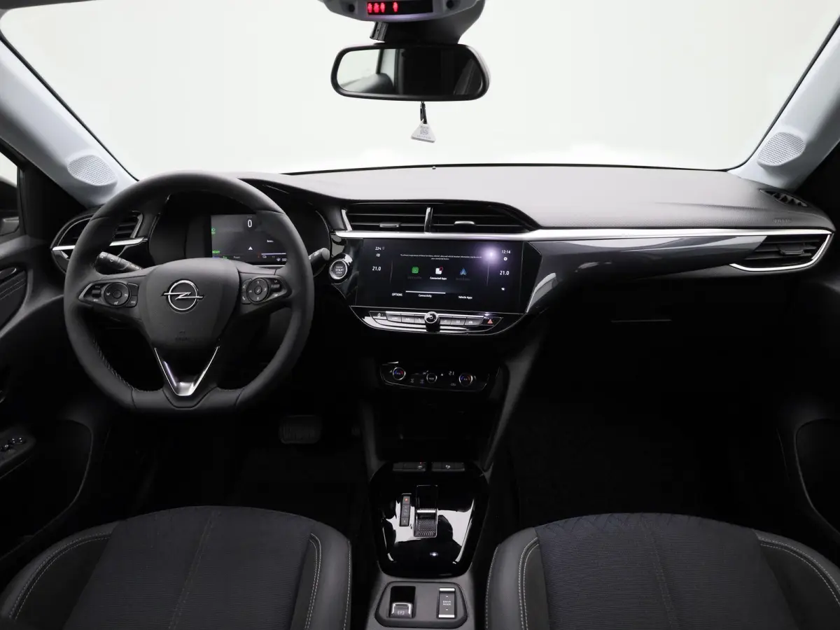 Elegance | APPLE CARPLAY | ANDROID AUTO | ACHTERUITRIJCAMERA | VIRTUAL COCKPIT | CLIMATE CONTROL | CRUISE CONTROL | VERLICHTING AUTOMATISCH | LED VERLICHTING | NAVIGATIE |