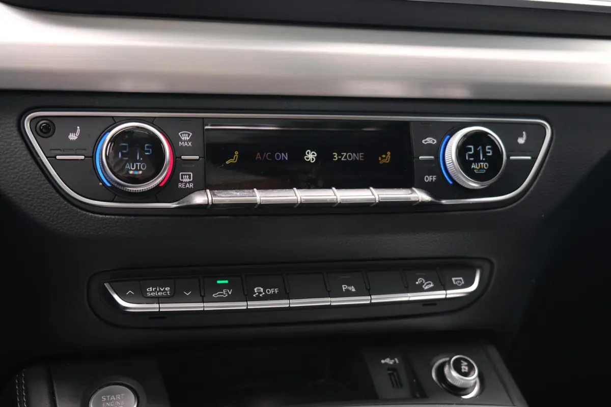 50 TFSI e quattro Competition|Rijklaar!|Massage|Pano|S-Line|B&O|Carplay|Standkachel|Digidash