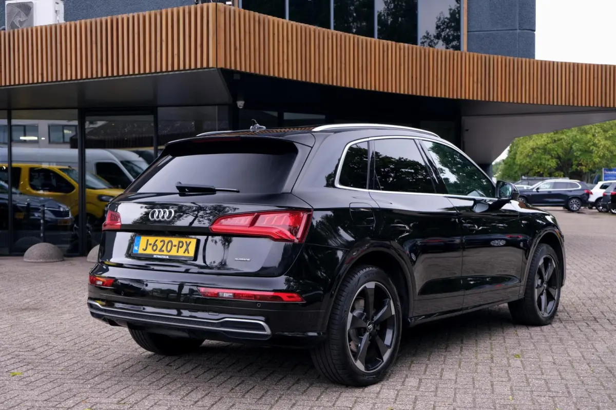 50 TFSI e quattro Competition|Rijklaar!|Massage|Pano|S-Line|B&O|Carplay|Standkachel|Digidash