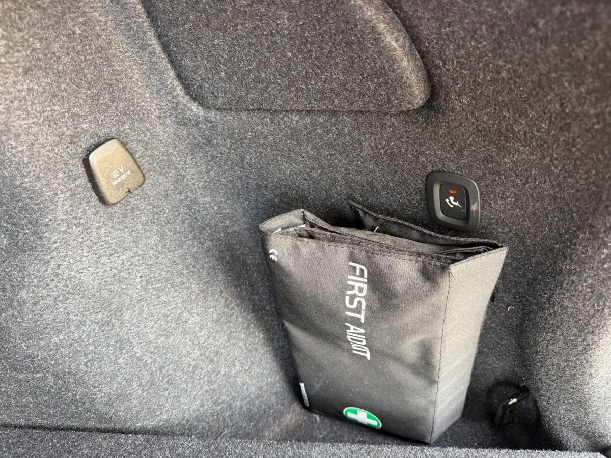 1.5 T4 Inscription, Trekhaak, CarPlay, Camera