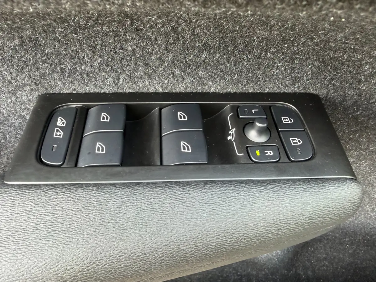 1.5 T4 Inscription, Trekhaak, CarPlay, Camera