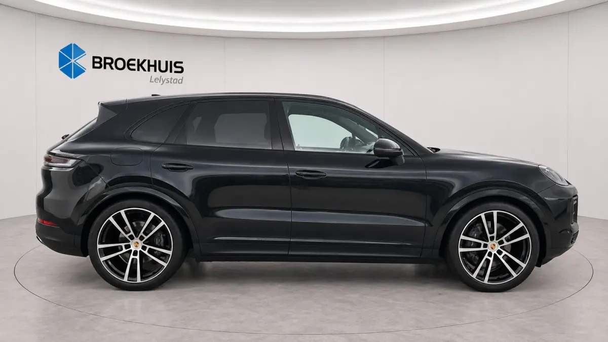 3.0 E-HYBRID 469PK / NAVI / LEDER / CLIMA / LED-MATRIX / 1E EIGENAAR / ORG. NL / BTW AUTO / PANO. DAK / 22" LMV / SOFT-CLOSE / SPORT CHRONO / BOSE / ACHTERASBESTURING / RACE-TEX CARBON STUUR