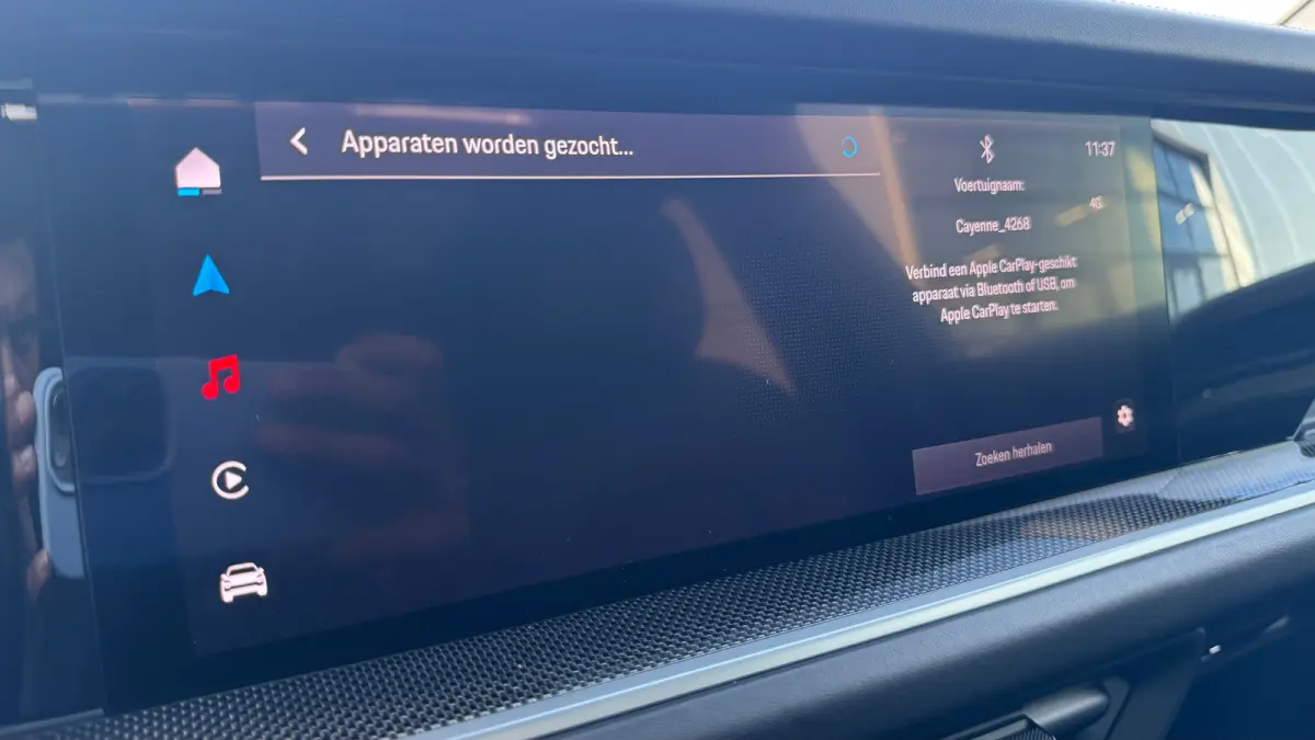 3.0 E-HYBRID 469PK / NAVI / LEDER / CLIMA / LED-MATRIX / 1E EIGENAAR / ORG. NL / BTW AUTO / PANO. DAK / 22" LMV / SOFT-CLOSE / SPORT CHRONO / BOSE / ACHTERASBESTURING / RACE-TEX CARBON STUUR