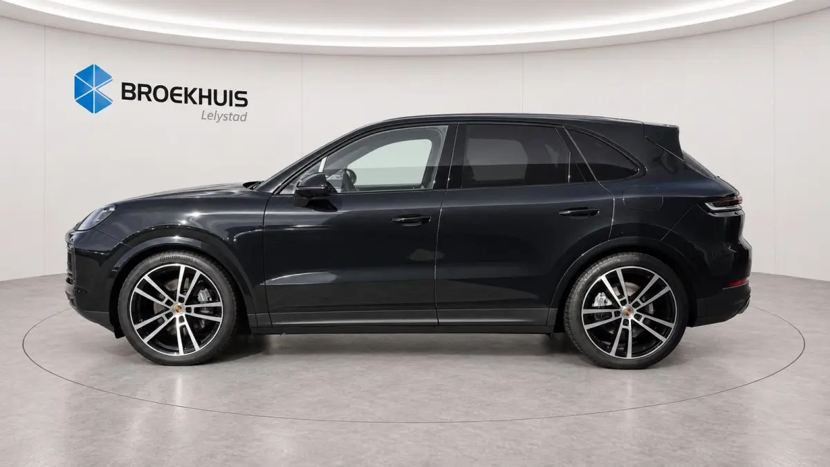 3.0 E-HYBRID 469PK / NAVI / LEDER / CLIMA / LED-MATRIX / 1E EIGENAAR / ORG. NL / BTW AUTO / PANO. DAK / 22" LMV / SOFT-CLOSE / SPORT CHRONO / BOSE / ACHTERASBESTURING / RACE-TEX CARBON STUUR