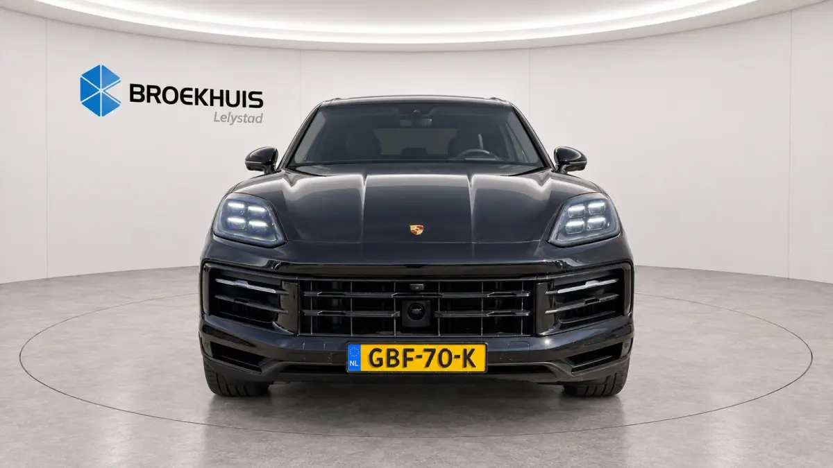 3.0 E-HYBRID 469PK / NAVI / LEDER / CLIMA / LED-MATRIX / 1E EIGENAAR / ORG. NL / BTW AUTO / PANO. DAK / 22" LMV / SOFT-CLOSE / SPORT CHRONO / BOSE / ACHTERASBESTURING / RACE-TEX CARBON STUUR