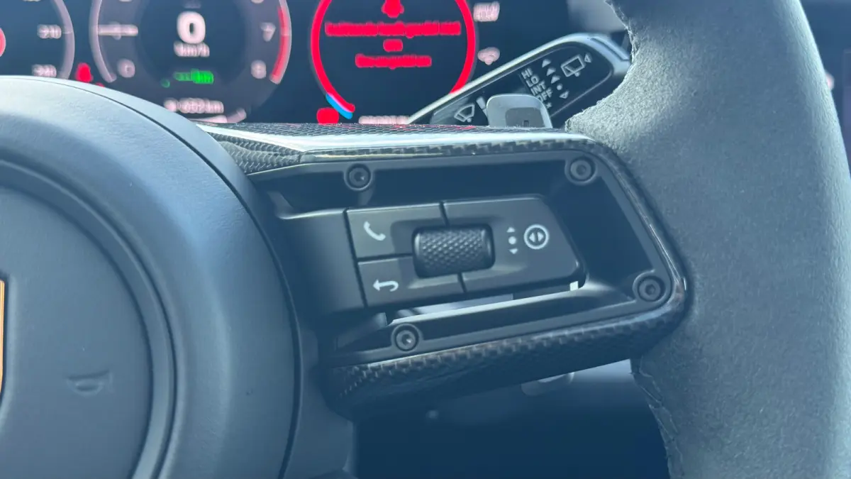 3.0 E-HYBRID 469PK / NAVI / LEDER / CLIMA / LED-MATRIX / 1E EIGENAAR / ORG. NL / BTW AUTO / PANO. DAK / 22" LMV / SOFT-CLOSE / SPORT CHRONO / BOSE / ACHTERASBESTURING / RACE-TEX CARBON STUUR
