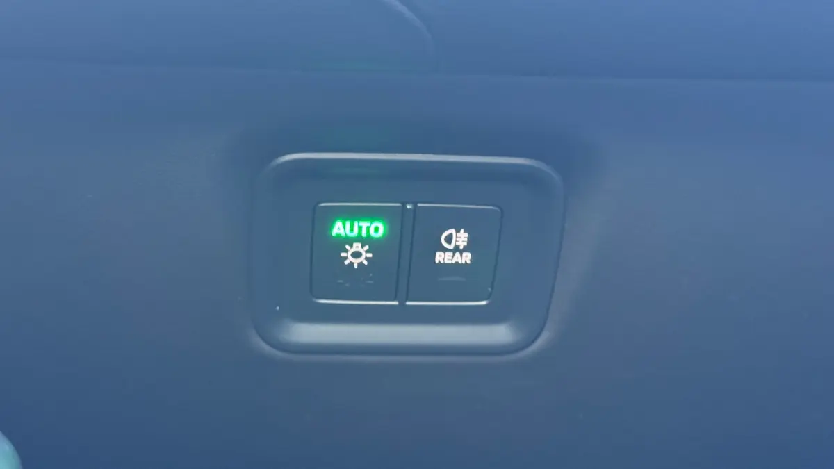 3.0 E-HYBRID 469PK / NAVI / LEDER / CLIMA / LED-MATRIX / 1E EIGENAAR / ORG. NL / BTW AUTO / PANO. DAK / 22" LMV / SOFT-CLOSE / SPORT CHRONO / BOSE / ACHTERASBESTURING / RACE-TEX CARBON STUUR