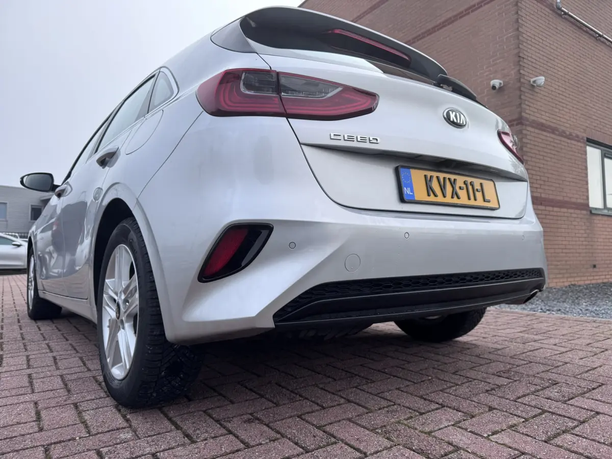 1.6 CRDi DynamicLine, Euro 6, Marge, Apple Carplay, Hatchback