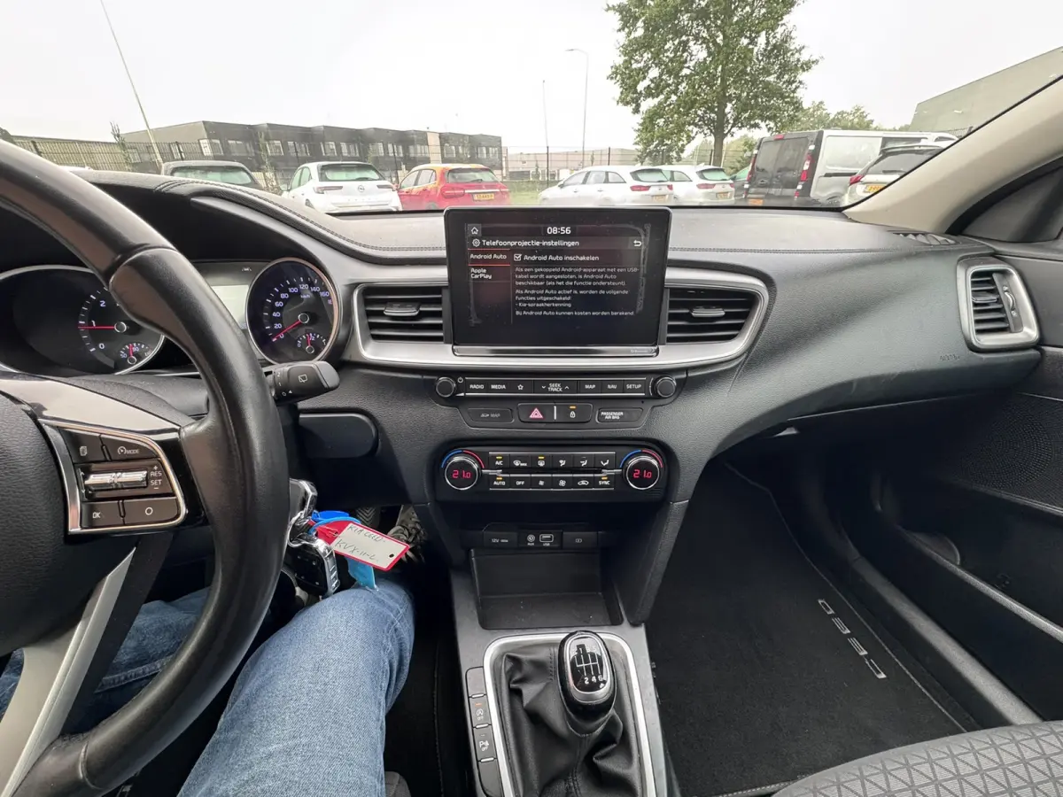 1.6 CRDi DynamicLine, Euro 6, Marge, Apple Carplay, Hatchback