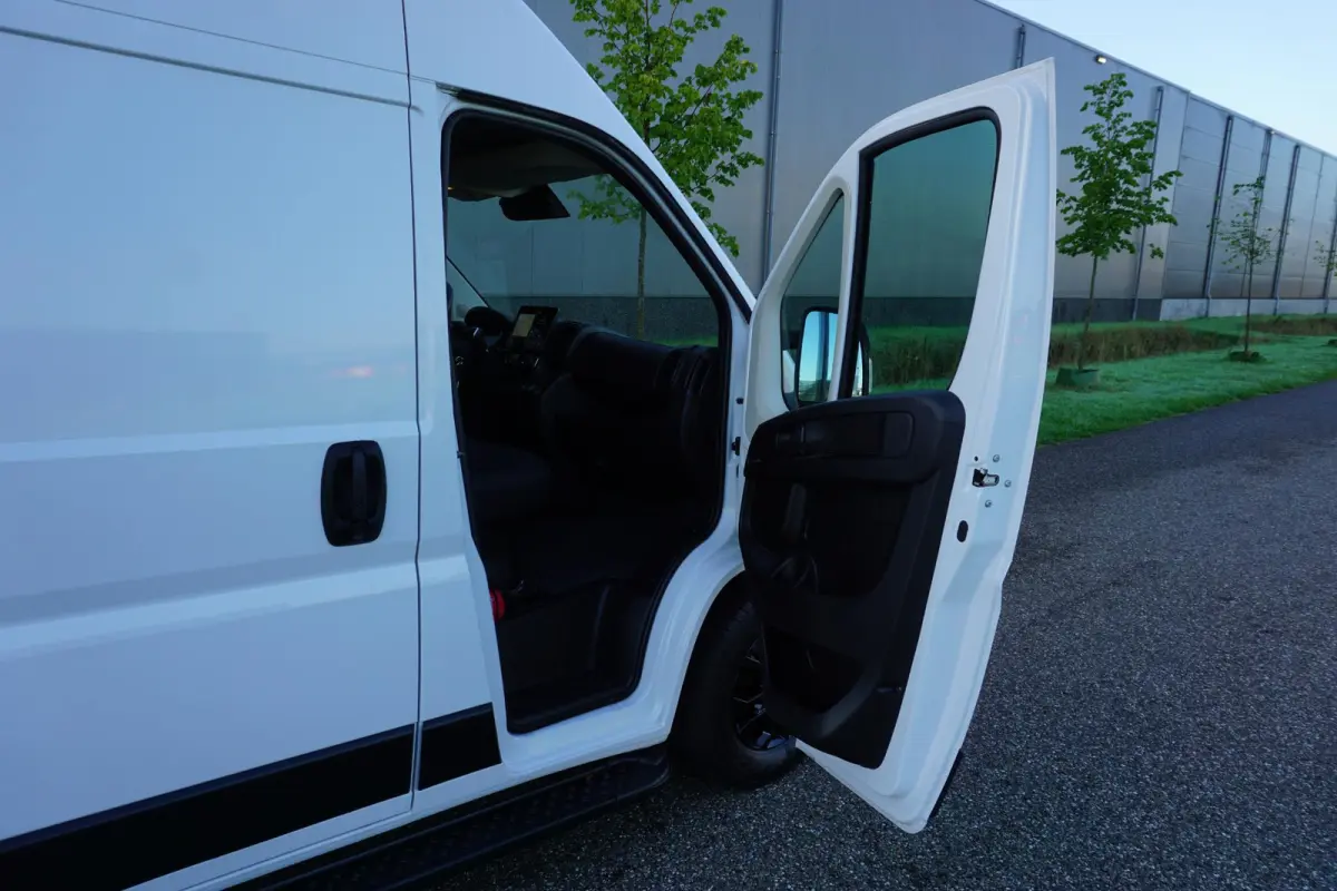 2.2 MultiJet 140 S&S L2H2 3.5t in Nieuwstaat |Mooie camperbasis met veel BPM voordeel |Automaat |Camera |Cruise |Navi |2e airbag |Carplay |Android auto |EURO6D |3500 KG