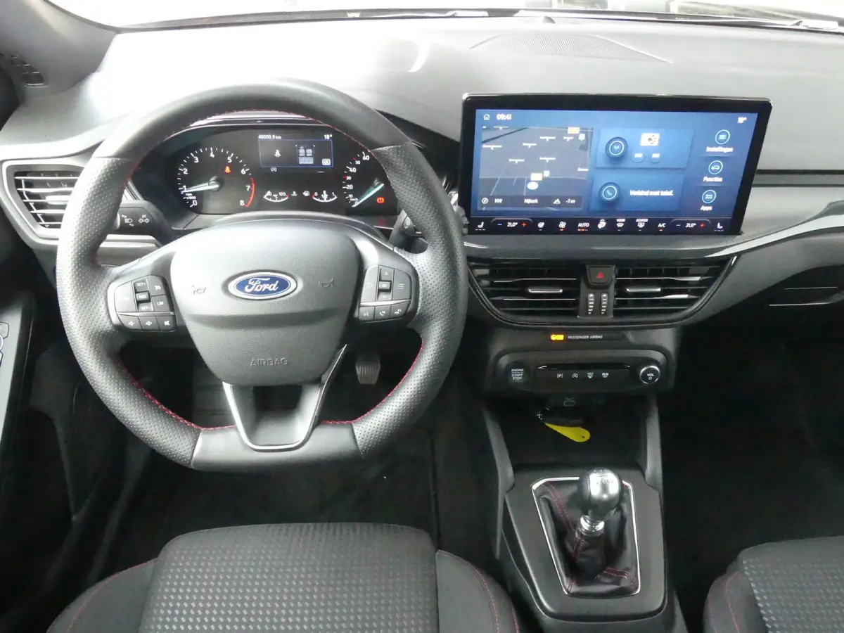 1.0 EcoBoost Hybrid ST Line | CAMERA | STOEL+STUUR+VOORRUITVERWARMING | PARKEERSENSOREN V+A | CRUISE | NAVI | LMV 17" | APPLE CARPLAY / ANDROID AUTO |