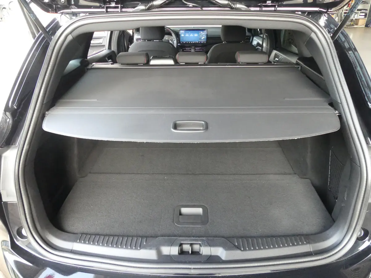 1.0 EcoBoost Hybrid ST Line | CAMERA | STOEL+STUUR+VOORRUITVERWARMING | PARKEERSENSOREN V+A | CRUISE | NAVI | LMV 17" | APPLE CARPLAY / ANDROID AUTO |