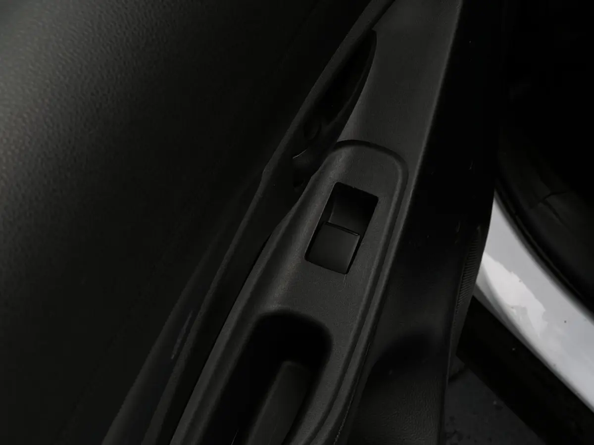 1.5 Hybrid Comfort, DEALER ONDERHOUDEN, CARPLAY, CRUISE CONTROL, CLIMATE CONTROL, CAMERA, LED, PDC, DAB, LICHTMETAAL 16"